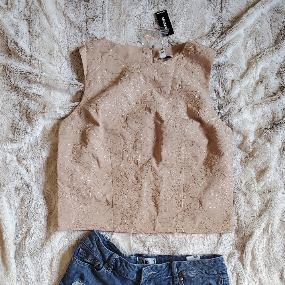 Express sleeveless top- Sz SM - Tan/Cream w/ gold